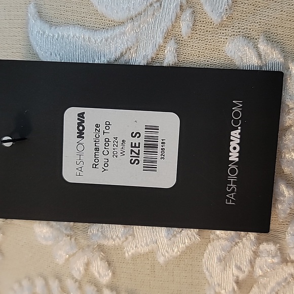 FASHION NOVA brand sheer lace and velvet white size small crop top bell sleeves - Picture 6 of 10